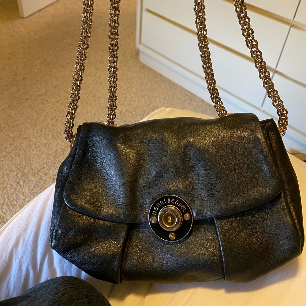 Henri Bendel bag